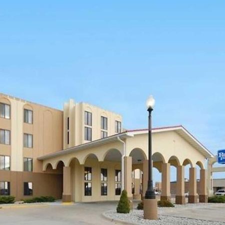 Rodeway Inn Norfolk Exterior foto